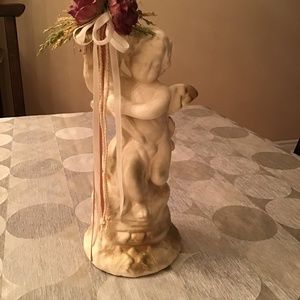 Candle holder